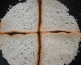 A picture of step 2 of Bread chilla pizza.