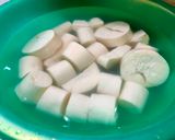 Foto langkah ke 1 dari resep Singkong Keju Melepuh ala Chef Muhammad.
