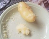 Foto del paso 1 de la receta: Bombitas de papas con jamón y queso