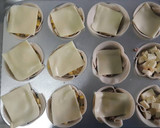 Foto del paso 9 de la receta: Canastitos de queso choclo y atún queso 😋