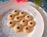 Foto langkah ke 4 dari resep Kue Semprit.