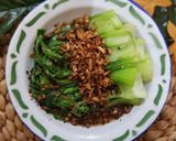 Foto langkah ke 5 dari resep Pokchoy Cah Bawang Putih.