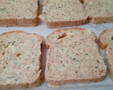 Foto langkah ke 3 dari resep Garlic bread roti tawar gandum.