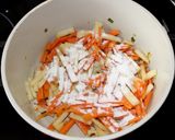 Sajtgombóc leves recept fázis 3 fotója