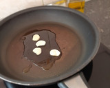 Foto del paso 1 de la receta: Carbonara de atún