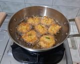 Foto langkah ke 6 dari resep Bakwan jagung saus mayo sambal. cemilan sore ☕ 🌽.