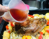 Foto del paso 3 de la receta: Carne horneada al vino 🍷♥️
