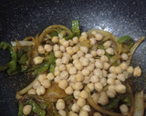 Foto del paso 4 de la receta: Pollo con fideos a la india