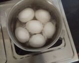 A picture of step 1 of Egg Curry.