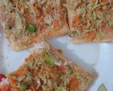 A picture of step 2 of Chicken vegetables sandwiches.