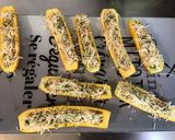 Une image de l'étape 5 de Courgettes jaunes farcies emmental et persil.
