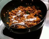 A picture of step 5 of Kaisasive chitranna / coconut mustard rice.