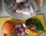 Foto langkah ke 1 dari resep Gulai Kepala Ikan Gurame.