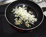 Foto del paso 1 de la receta: Salchichas al vino