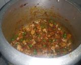वेज कुकर पुलाव (veg cooker pulav recipe in marathi) रेसिपी स्टेप 5 फोटो
