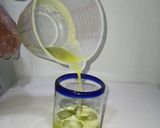 Foto del paso 5 de la receta: Bebida de piña/chaya con agua mineral