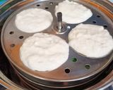 A picture of step 7 of Tricolour idlis.