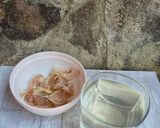 Foto langkah ke 5 dari resep Teh Kulit Bawang Putih.
