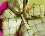 Foto langkah ke 2 dari resep KeTupat Rebus Praktis.
