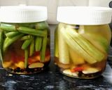A picture of step 5 of Pickled Green beans and Cucumbers.