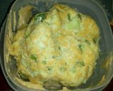 A picture of step 2 of Cucumber paratha.