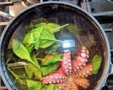 A picture of step 1 of Beginner's Octopus 🐙.