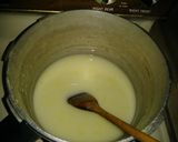 A picture of step 2 of Diner Style Lemon Meringue Pie.