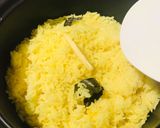 Foto langkah ke 3 dari resep Nasi Kuning Simple.