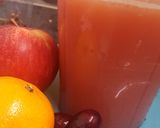A picture of step 2 of Luq's apple and red grape drink!.