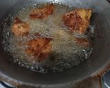 Foto langkah ke 4 dari resep Ayam ungkep goreng.