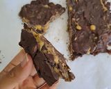 Foto del paso 4 de la receta: ~ Bocaditos de pasta de maní 🥜 y Chocolate 🍫