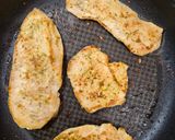 Pestós/Erős Pistás-sajtos csirkemell szelet recept fázis 2 fotója
