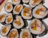 Koreai tonhalas kimbap recept fázis 8 fotója