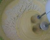 Foto langkah ke 3 dari resep Butter cake/bolu mentega enak lembut & mudah.