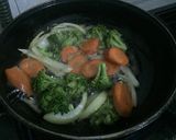 Foto langkah ke 4 dari resep Tumis Sapo Jamur Saus Tiram.