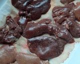 Csirkemáj sütve simán és baconben recept fázis 2 fotója