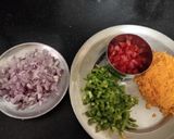 A picture of step 1 of Vegetable toast.