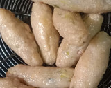Foto langkah ke 6 dari resep Otak Otak Goreng putih telur.