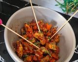 Une image de l'étape 4 de Moules apéritives en cocotte à l'escabéche.