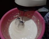 Foto langkah ke 6 dari resep Sprinkle White Cake (steamed/kukus).