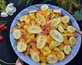 A picture of step 4 of Fruits Chaat 🍎🥝🍊🍇🍌👌😋😋.