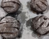 Foto langkah ke 8 dari resep Triple Dark Brownies Sourdough Bread.