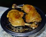 รูปขั้นตอนการทำที่ 2 ของ ไก่ตุ๋นกรอบซอสพริกแกงเผ็ด