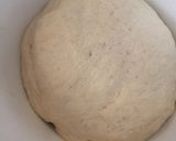 A picture of step 7 of Bread Rolls with Stuffed Potatoes.
