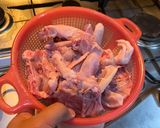 Foto langkah ke 1 dari resep Ayam Ungkep Bumbu Kuning.