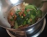 A picture of step 4 of Indori Poha.