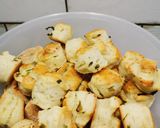 Puha túrós-tejfölös medvehagymás pogi recept fázis 1 fotója