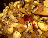Foto del paso 8 de la receta: NoodlesThai Stile de Pollo y Champiñones con Jengibre y Cúrcuma