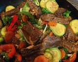 Foto del paso 4 de la receta: Arrachera con verduras y almendras