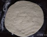 Une image de l'étape 2 de Pain au fromage et olives.